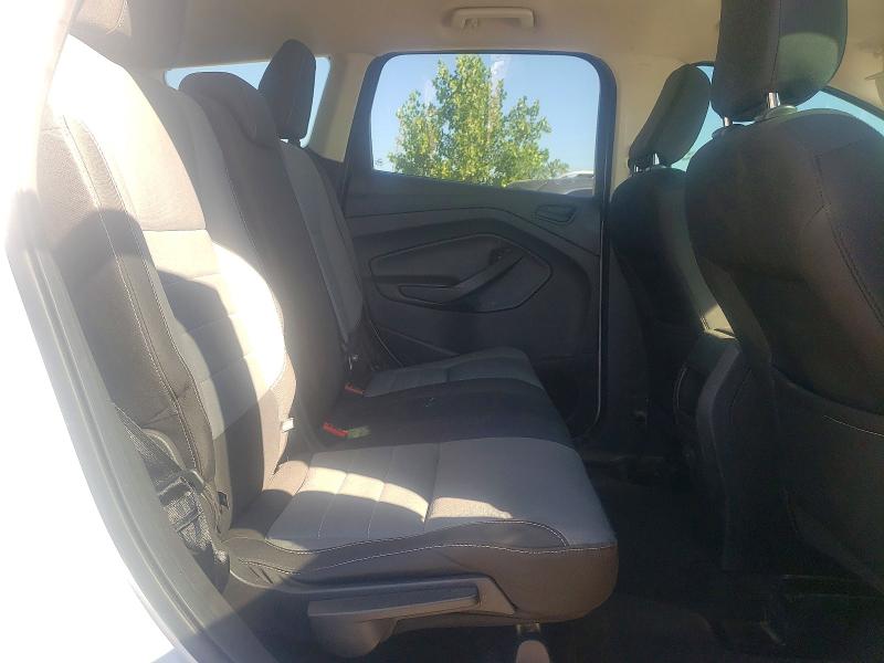 62955376 :رقم المزاد ، 1FMCU0F72JUA67677 vin ، 2018 Ford Escape مزاد بيع