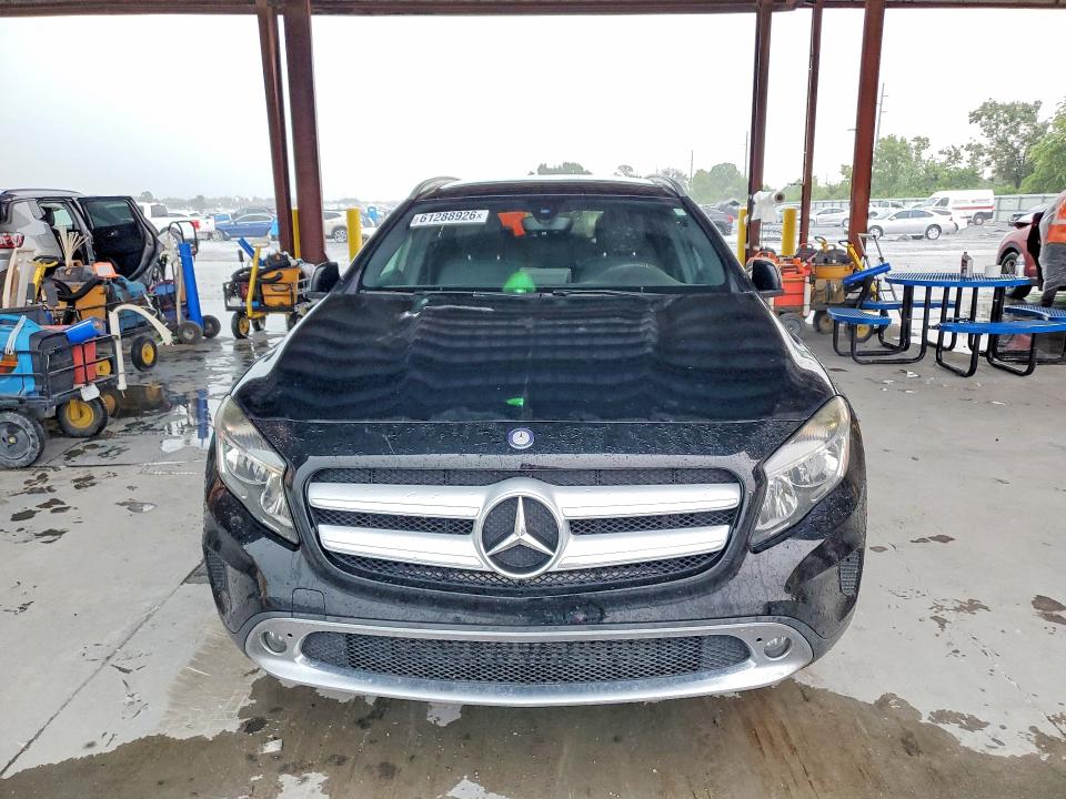 61288926 :رقم المزاد ، WDCTG4EB2HJ313271 vin ، 2017 Mercedes-benz Gla مزاد بيع