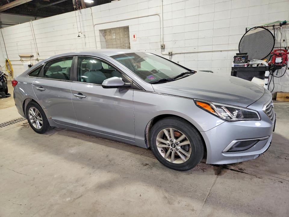 Продажа на аукционе авто 2016 Hyundai Sonata, vin: 5NPE24AF1GH283032, номер лота: 62690446
