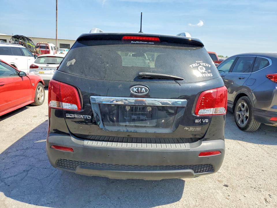 61343536 :رقم المزاد ، 5XYKU3A23DG397119 vin ، 2013 Kia Sorento مزاد بيع
