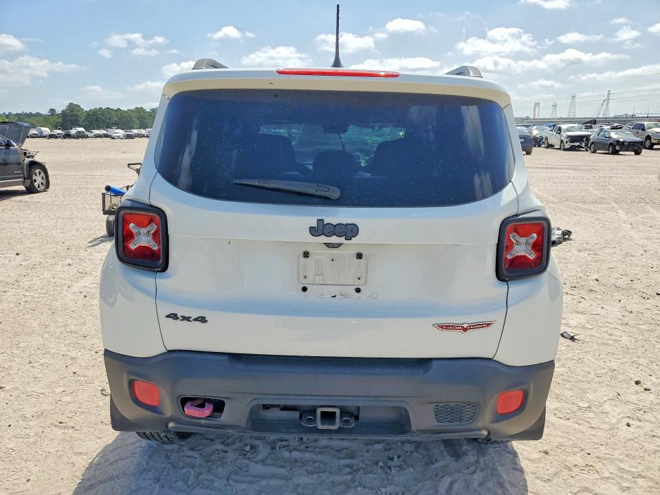 Продажа на аукционе авто 2016 Jeep Renegade, vin: ZACCJBCT9GPD28968, номер лота: 63307116