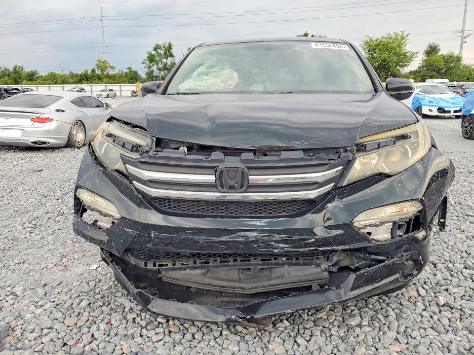 61552456 :رقم المزاد ، 5FNYF5H51HB018714 vin ، 2017 Honda Pilot مزاد بيع