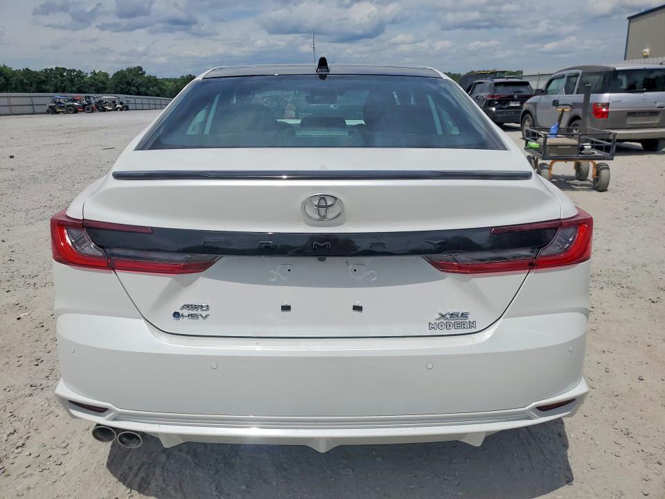 2026 Toyota Camry მანქანა იყიდება აუქციონზე, vin: 4T1DBADK2TU563265, აუქციონის ნომერი: 61881006