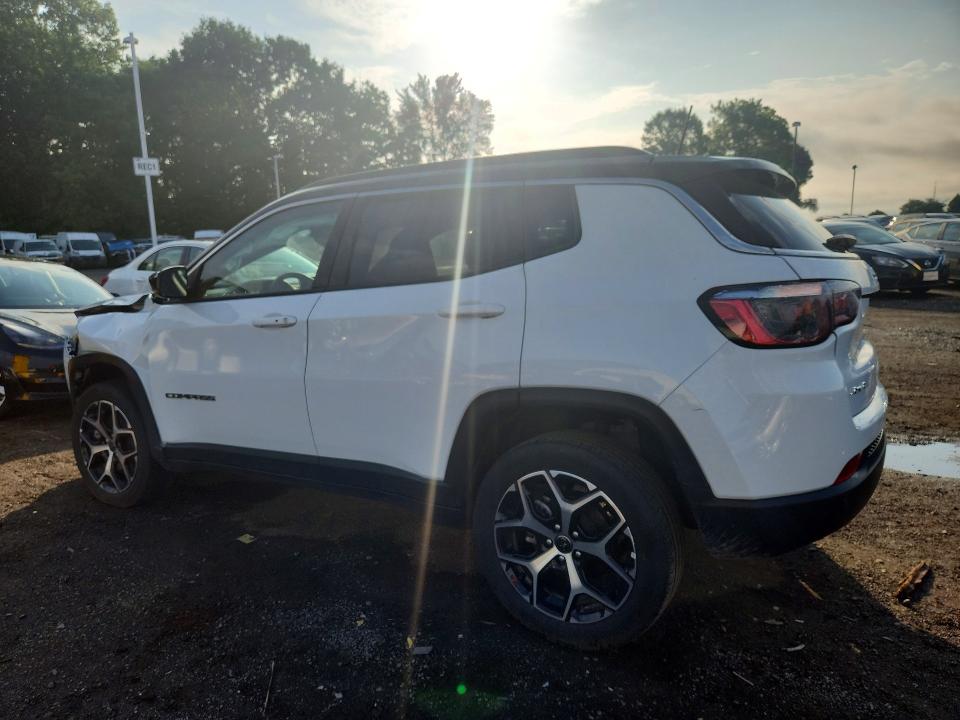 Продаж на аукціоні авто 2025 Jeep Compass, vin: 3C4NJDCNXST521430, номер лоту: 59596266