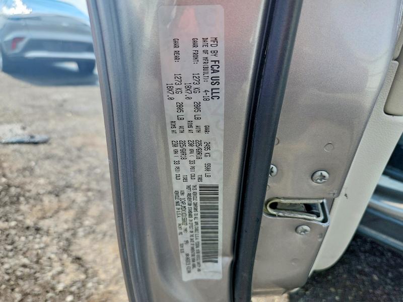62032346 :رقم المزاد ، 1C4PJMDX1KD156022 vin ، 2019 Jeep Cherokee مزاد بيع