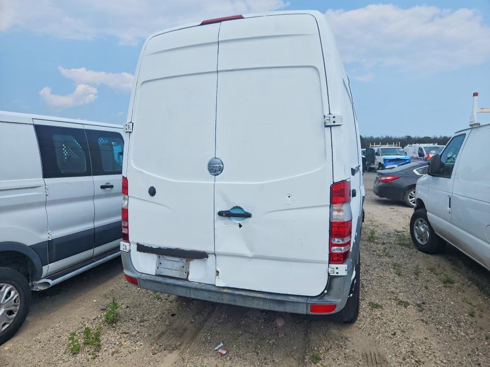 Продажа на аукционе авто 2011 Freightliner Sprinter, vin: WDYPF0CC0B5532653, номер лота: 62808696