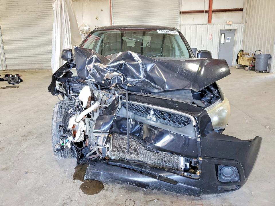 2011 Mitsubishi Outlander Sport მანქანა იყიდება აუქციონზე, vin: JA4AP3AU5BZ005853, აუქციონის ნომერი: 59629366