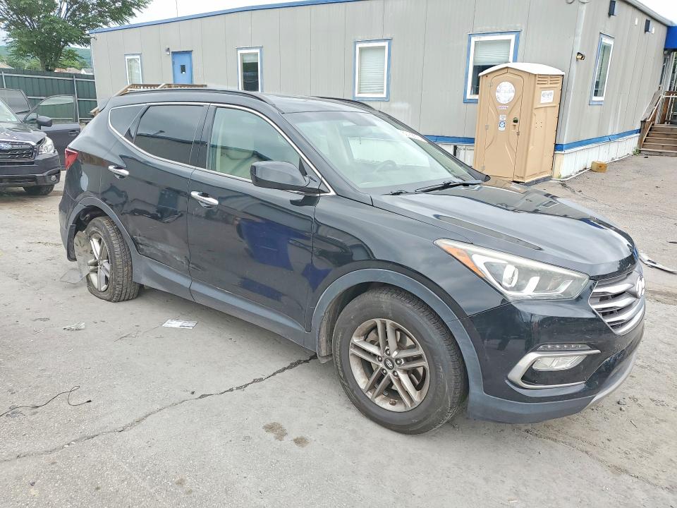 Продажа на аукционе авто 2017 Hyundai Santa Fe Sport, vin: 5NMZUDLBXHH026861, номер лота: 60158616