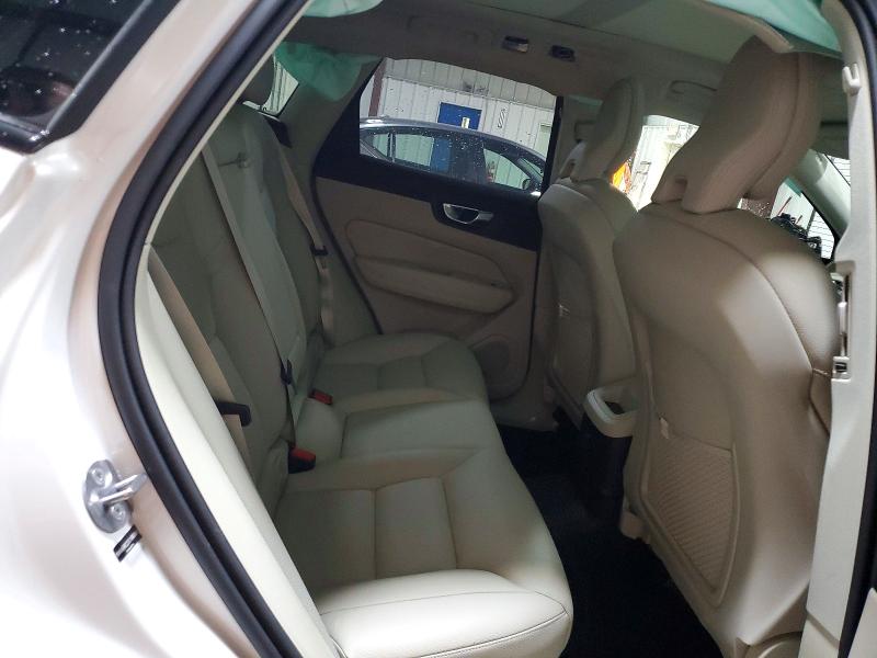 Продаж на аукціоні авто 2025 Volvo Xc60, vin: YV4H60RC2S1109360, номер лоту: 61792006