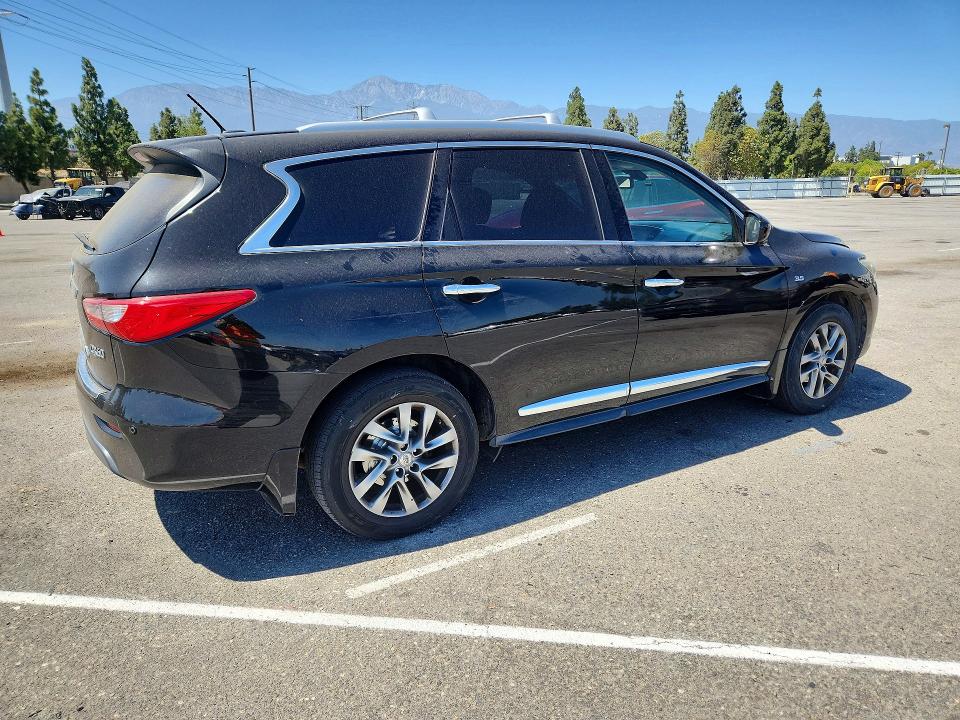 63393896 :رقم المزاد ، 5N1AL0MN4FC552749 vin ، 2015 Infiniti Qx60 مزاد بيع