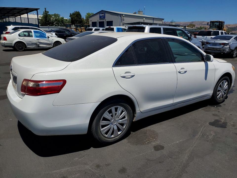 61907036 :رقم المزاد ، 4T1BE46K59U902395 vin ، 2009 Toyota Camry مزاد بيع