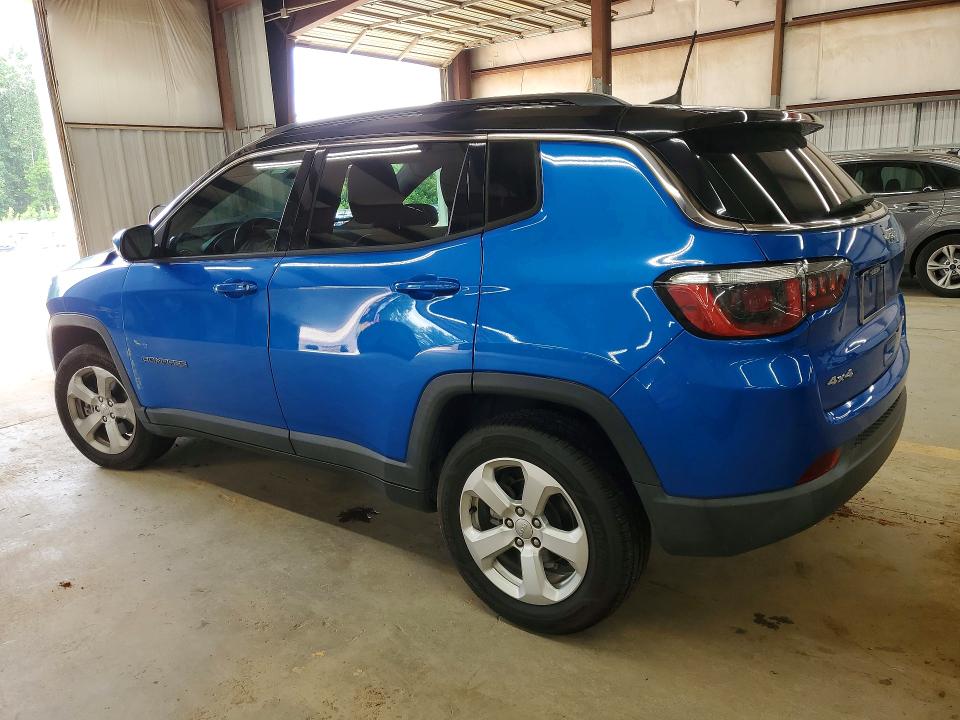 61978686 :رقم المزاد ، 3C4NJDBB9JT168412 vin ، 2018 Jeep Compass مزاد بيع