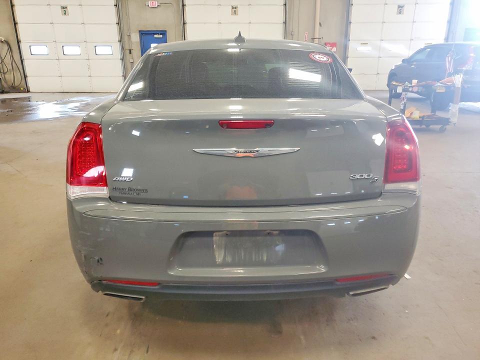 61919736 :رقم المزاد ، 2C3CCAGG7HH534430 vin ، 2017 Chrysler 300 مزاد بيع