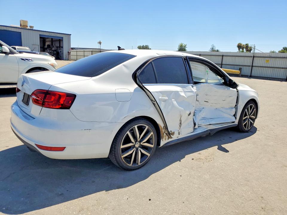 60840536 :رقم المزاد ، 3VW4A7AJ0DM412370 vin ، 2013 Volkswagen Jetta مزاد بيع