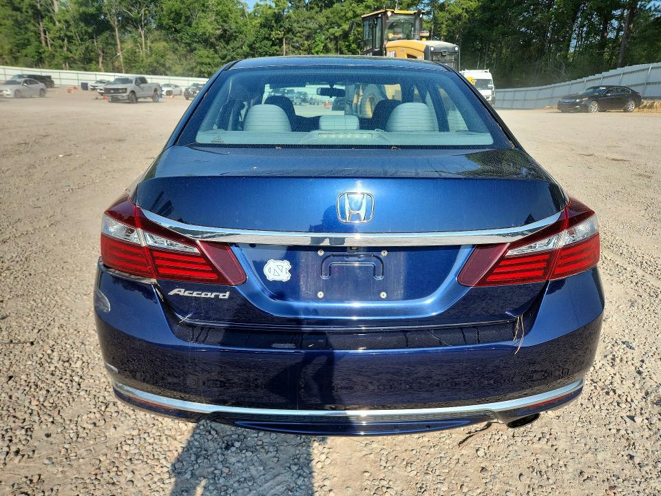 Продажа на аукционе авто 2017 Honda Accord, vin: 1HGCR2F34HA145808, номер лота: 60359936