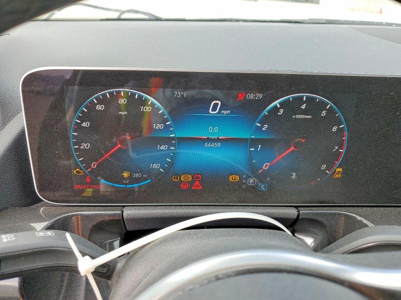 2021 Mercedes-benz Gla მანქანა იყიდება აუქციონზე, vin: W1N4N4HBXMJ118999, აუქციონის ნომერი: 61009196