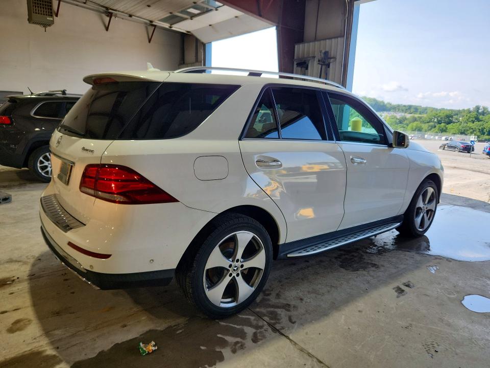 Продажа на аукционе авто 2017 Mercedes-benz Gle, vin: 4JGDA5HB9HA973431, номер лота: 61343416