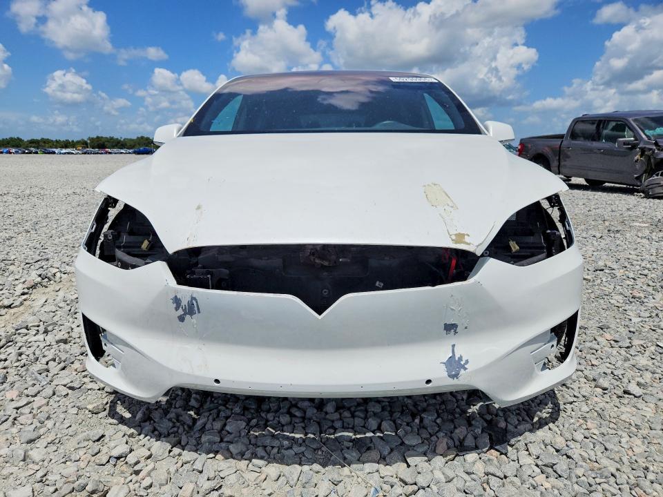 Продажа на аукционе авто 2016 Tesla Model X, vin: 5YJXCBE2XGF027827, номер лота: 59290906