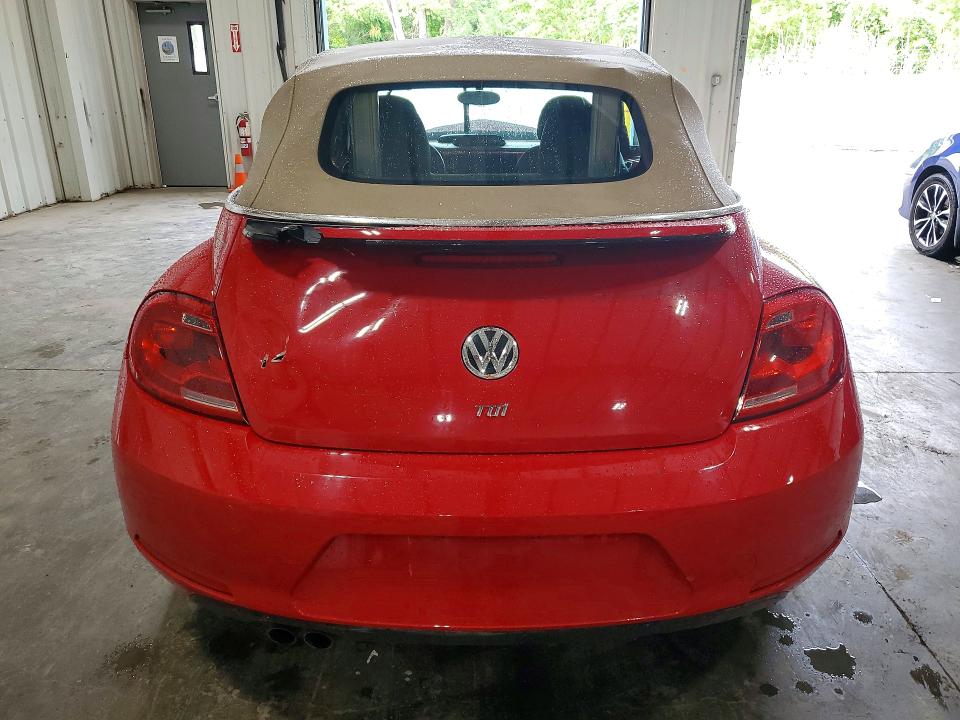 60009836 :رقم المزاد ، 3VW6L7AT2DM823192 vin ، 2013 Volkswagen Beetle مزاد بيع