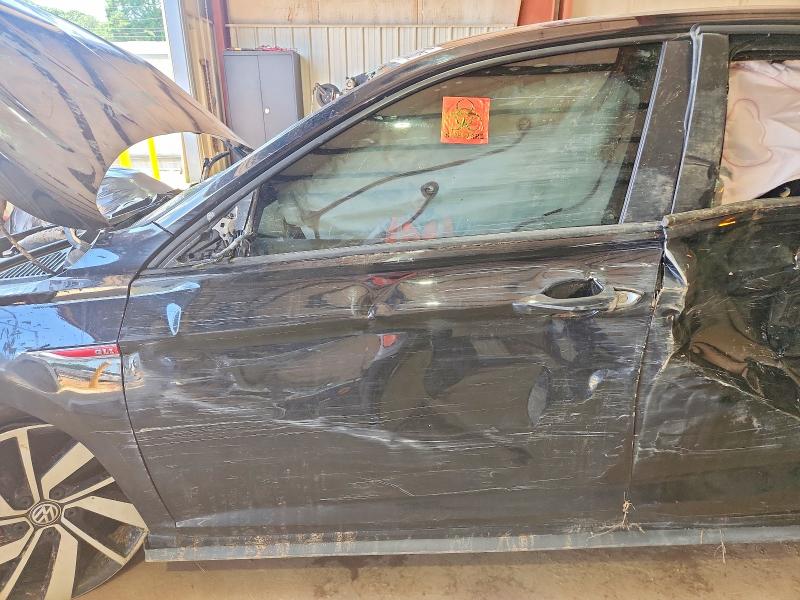 60410736 :رقم المزاد ، 3VW6T7BU4LM042969 vin ، 2020 Volkswagen Jetta مزاد بيع