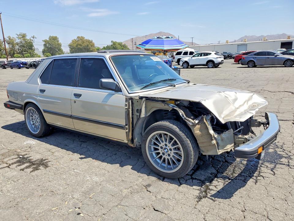 1986 Bmw 528 მანქანა იყიდება აუქციონზე, vin: WBADK8308G9660652, აუქციონის ნომერი: 60968286
