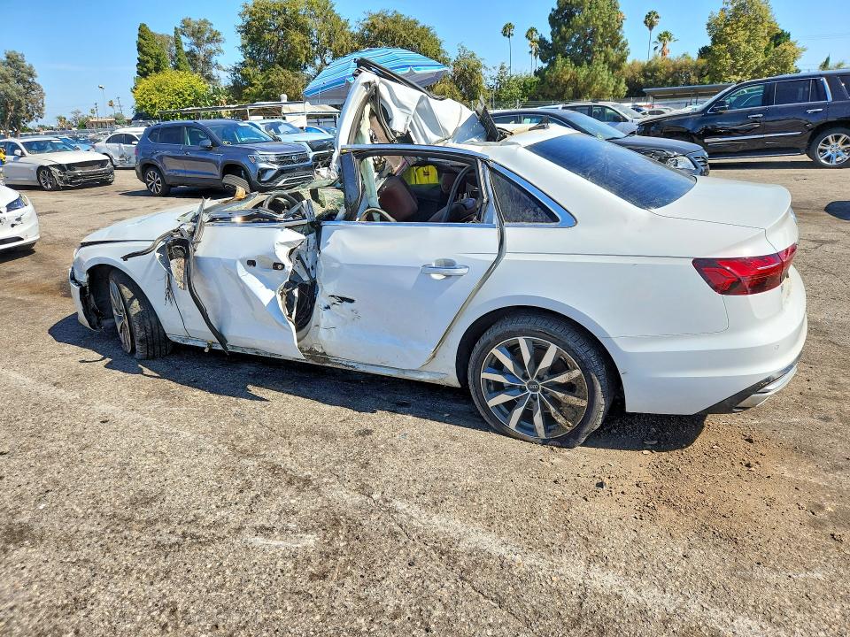 Продаж на аукціоні авто 2021 Audi A4, vin: WAUABAF49MA069376, номер лоту: 61407096