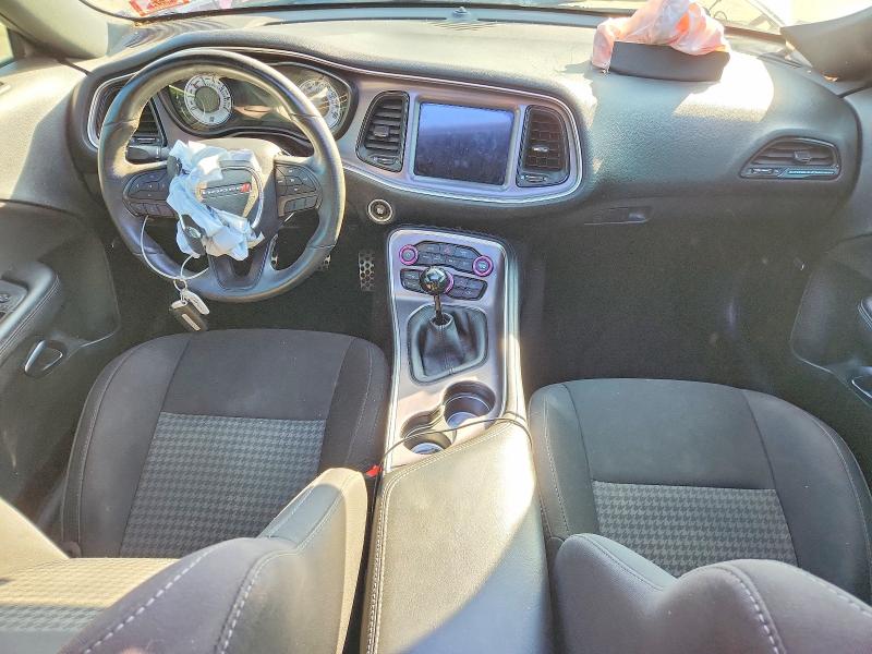 60275816 :رقم المزاد ، 2C3CDZBT7JH287982 vin ، 2018 Dodge Challenger مزاد بيع