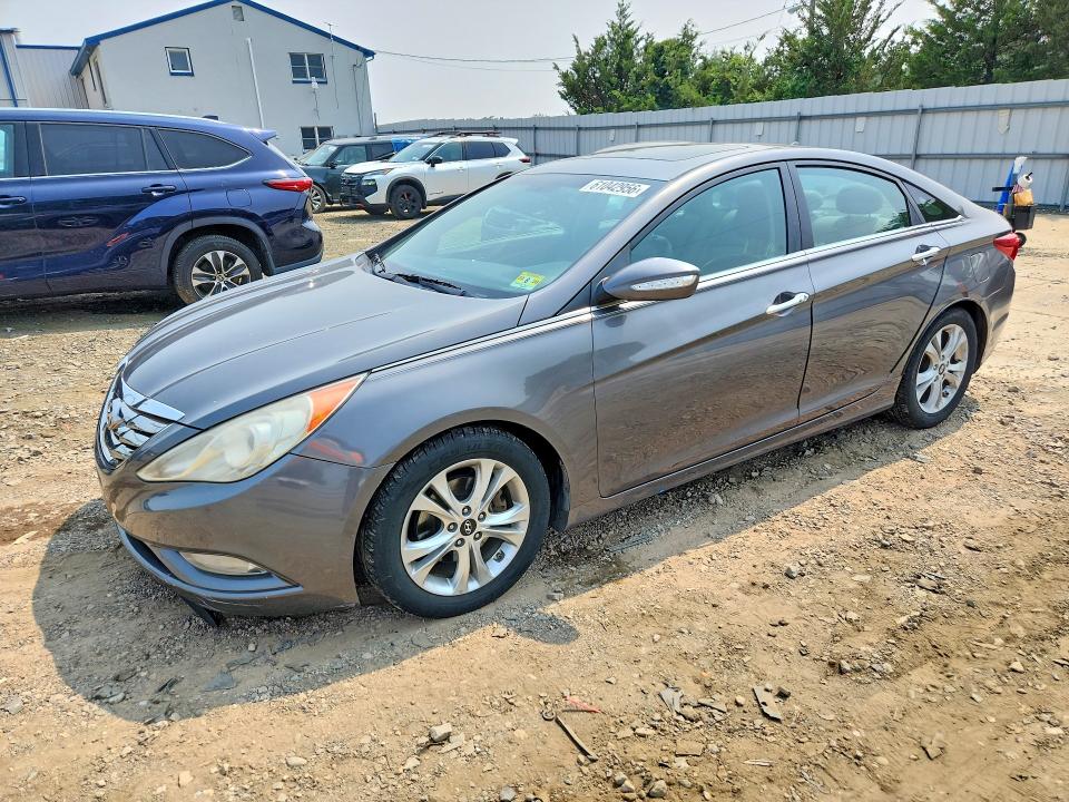 2011 Hyundai Sonata მანქანა იყიდება აუქციონზე, vin: 5NPEC4AC0BH123137, აუქციონის ნომერი: 61042956