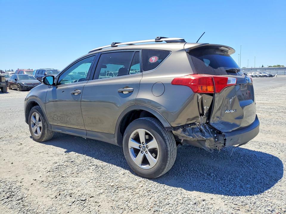 Продаж на аукціоні авто 2015 Toyota Rav4, vin: 2T3WFREV8FW174954, номер лоту: 62683556