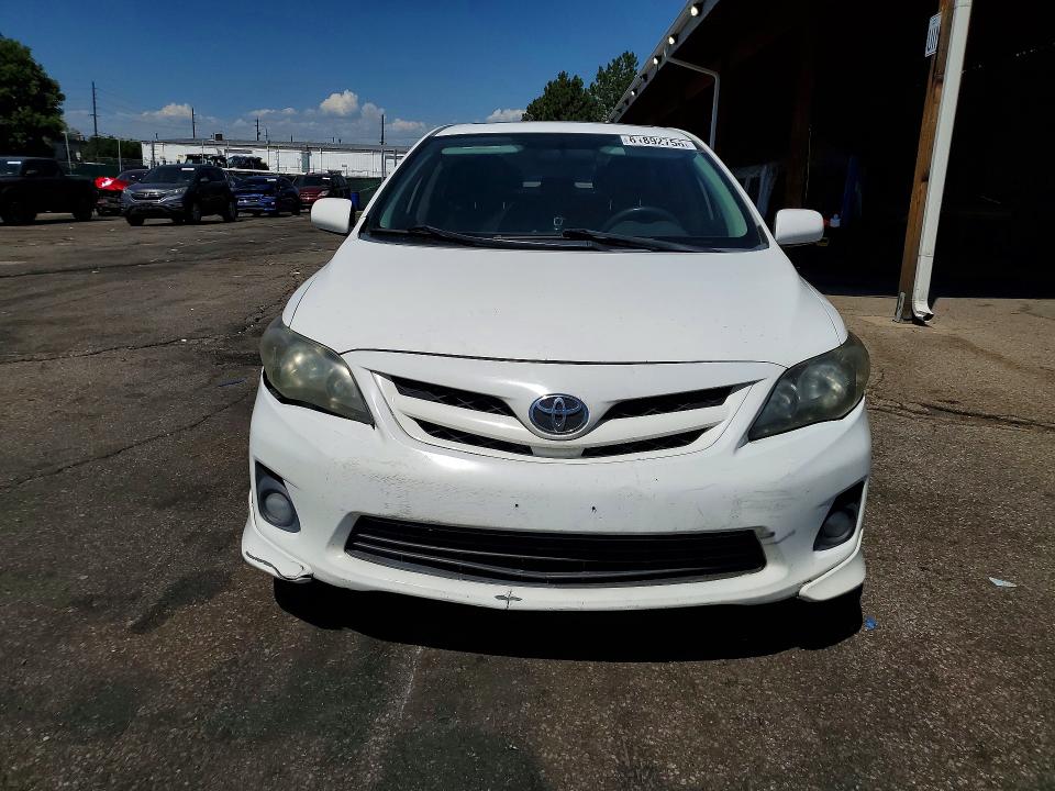 Продаж на аукціоні авто 2011 Toyota Corolla, vin: 2T1BU4EE8BC572371, номер лоту: 61892756