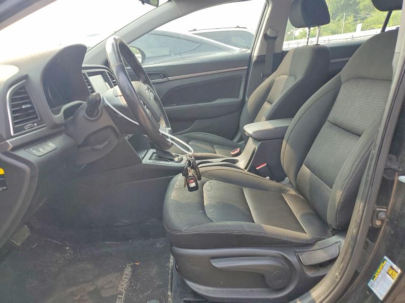 60022986 :رقم المزاد ، KMHD84LF0HU218103 vin ، 2017 Hyundai Elantra مزاد بيع