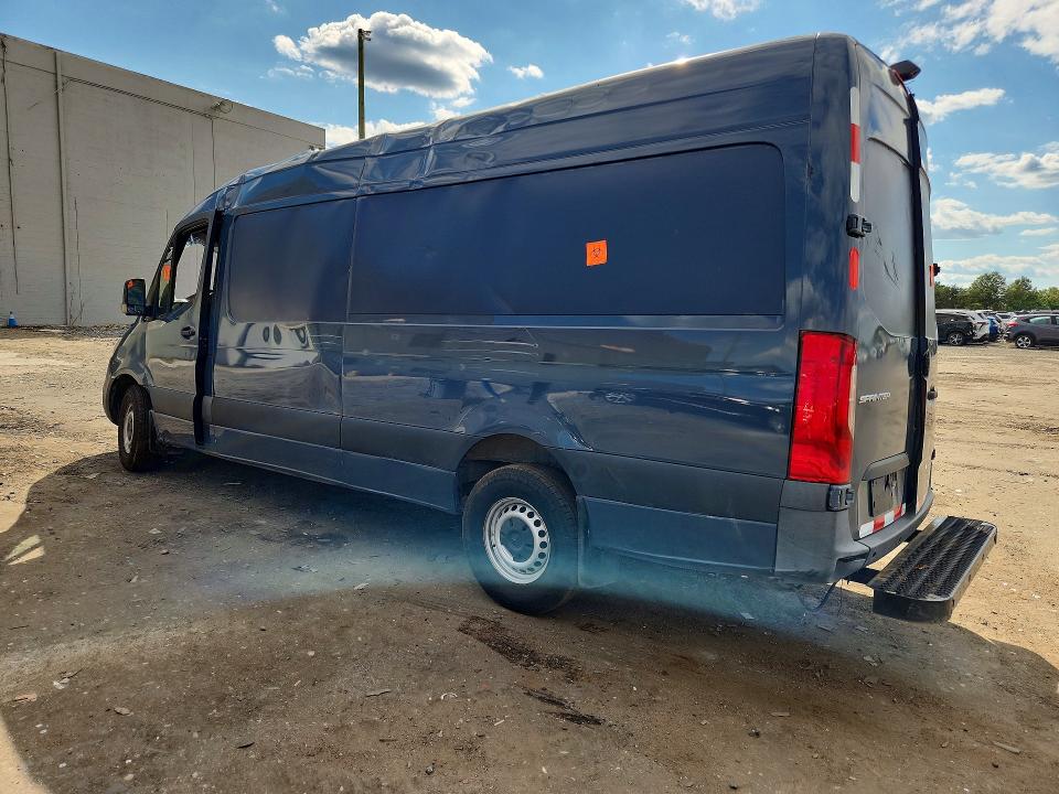63324486 :رقم المزاد ، WD4PF1CD7KT011845 vin ، 2019 Mercedes-benz Sprinter مزاد بيع