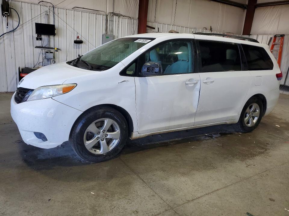 Продажа на аукционе авто 2014 Toyota Sienna, vin: 5TDKK3DC6ES489842, номер лота: 59875086