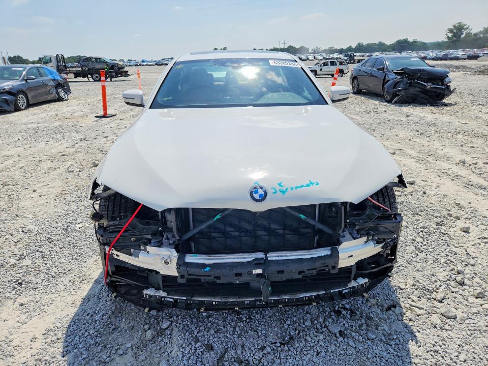 2019 Bmw 540 მანქანა იყიდება აუქციონზე, vin: WBAJE5C51KG919135, აუქციონის ნომერი: 63380306