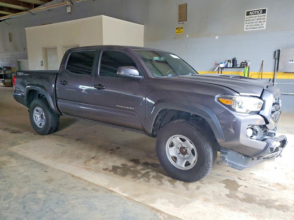 Продаж на аукціоні авто 2017 Toyota Tacoma, vin: 5TFAZ5CN4HX036002, номер лоту: 62099556