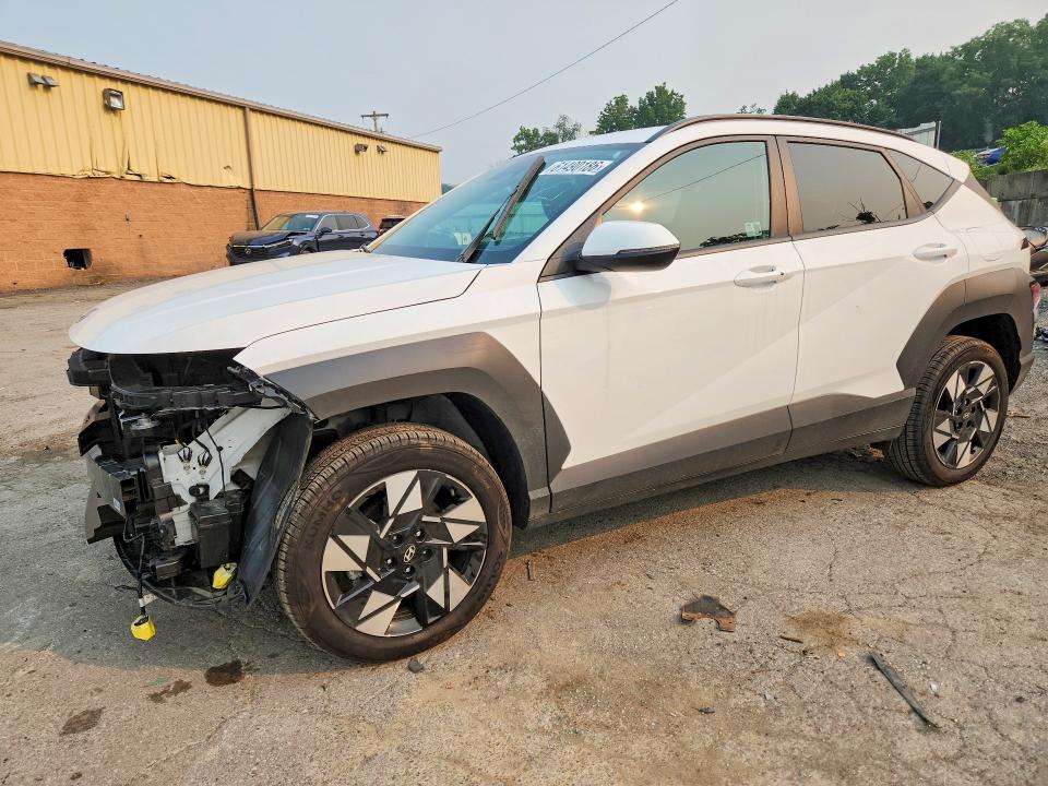 2025 Hyundai Kona მანქანა იყიდება აუქციონზე, vin: KM8HBCABXSU185955, აუქციონის ნომერი: 61490186