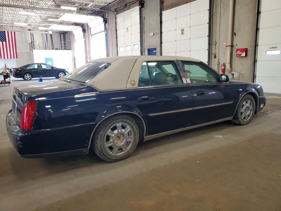 2004 Cadillac Deville მანქანა იყიდება აუქციონზე, vin: 1G6KD54Y04U187719, აუქციონის ნომერი: 62645196
