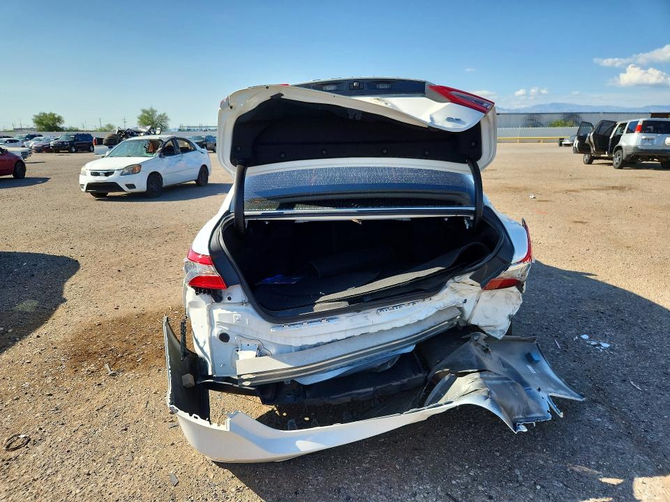 2018 Toyota Camry მანქანა იყიდება აუქციონზე, vin: 4T1B11HK9JU111766, აუქციონის ნომერი: 61715696