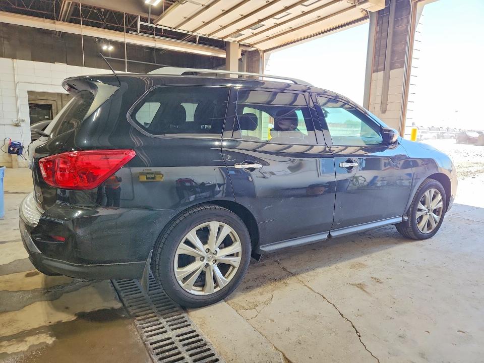 2018 Nissan Pathfinder მანქანა იყიდება აუქციონზე, vin: 5N1DR2MM2JC612938, აუქციონის ნომერი: 61082756