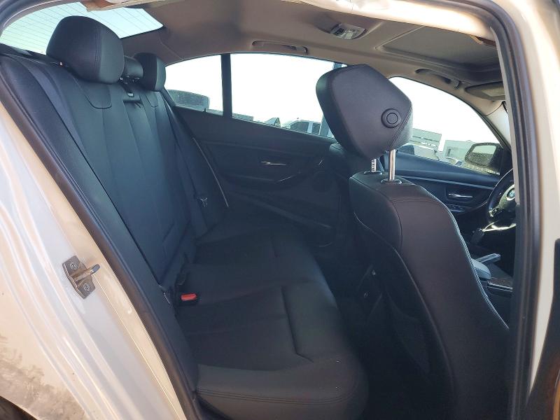 63020666 :رقم المزاد ، WBA3C1G52DNR46568 vin ، 2013 Bmw 328 مزاد بيع