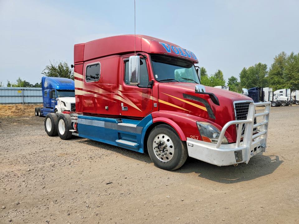 Продаж на аукціоні авто 2008 Volvo Vnl, vin: 4V4NC9EJ48N262982, номер лоту: 61977466