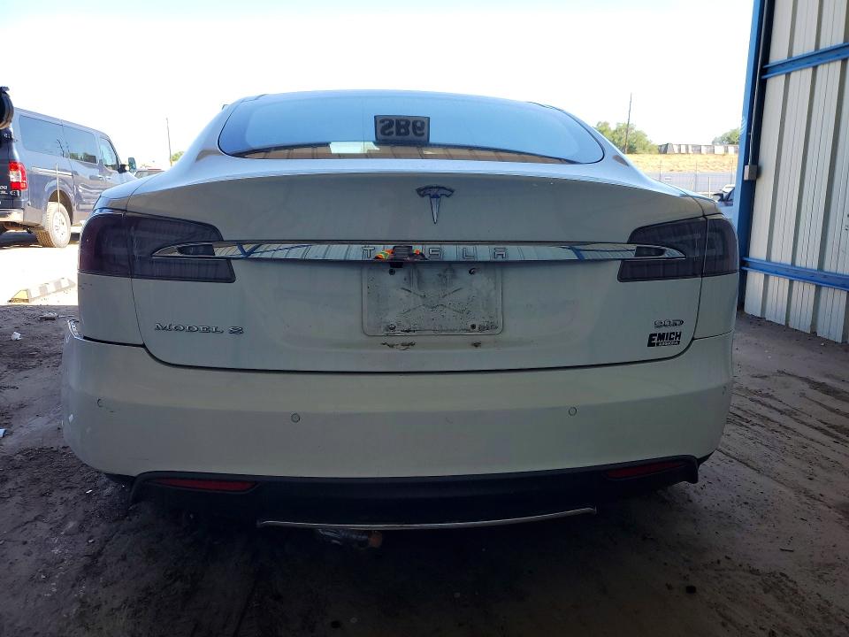 Продажа на аукционе авто 2016 Tesla Model S, vin: 5YJSA1E2XGF124696, номер лота: 60706306
