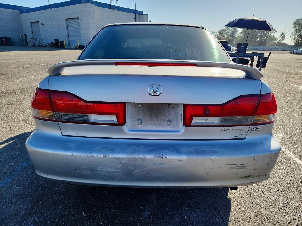 Продаж на аукціоні авто 2002 Honda Accord, vin: 1HGCG16592A046376, номер лоту: 60665796