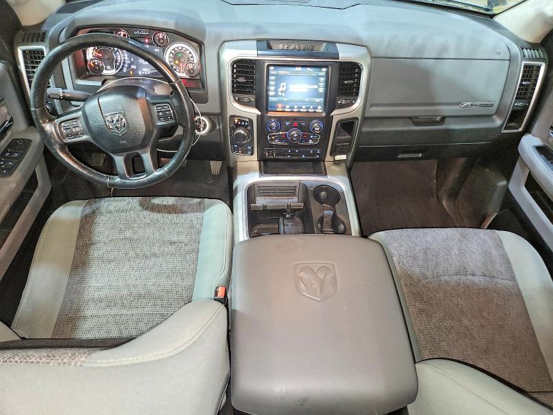 60271496 :رقم المزاد ، 1C6RR7GT0JS198985 vin ، 2018 Ram 1500 مزاد بيع