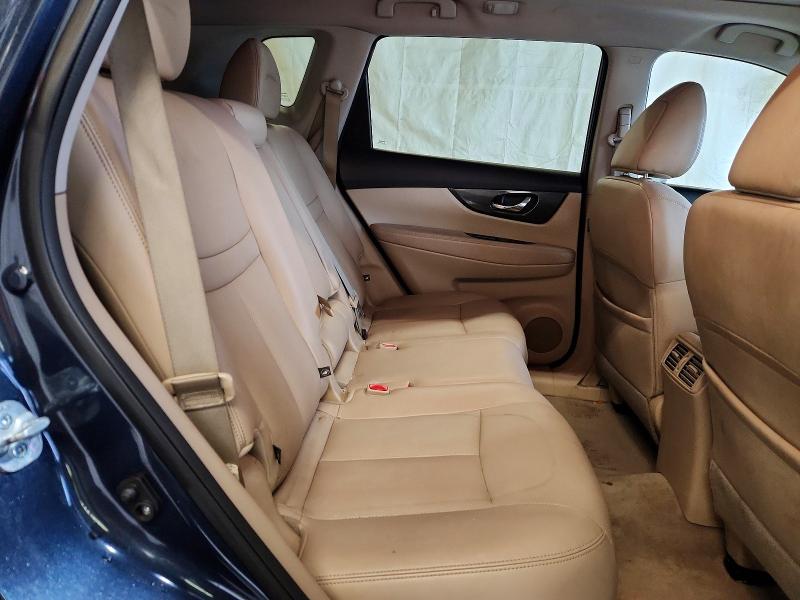 61576546 :رقم المزاد ، 5N1AT2MVXFC900291 vin ، 2015 Nissan Rogue مزاد بيع