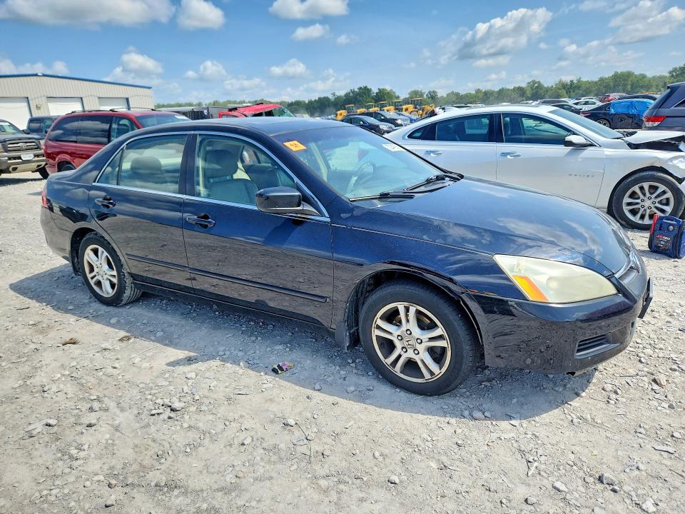 62049966 :رقم المزاد ، 1HGCM56876A142068 vin ، 2006 Honda Accord مزاد بيع