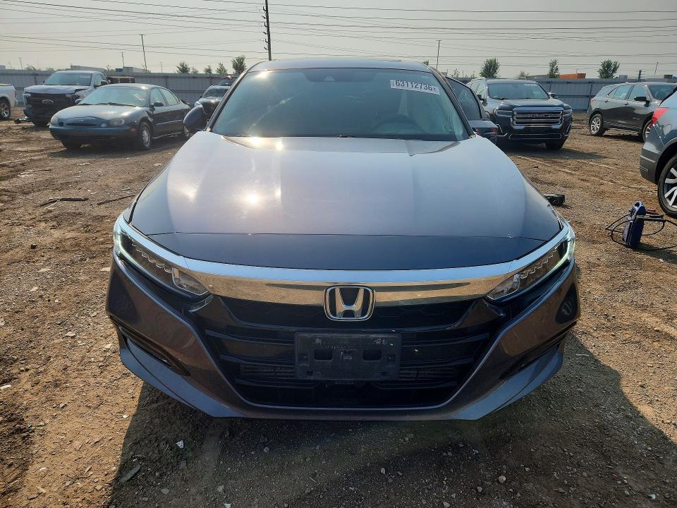 Продажа на аукционе авто 2018 Honda Accord, vin: 1HGCV1F67JA190960, номер лота: 63112736