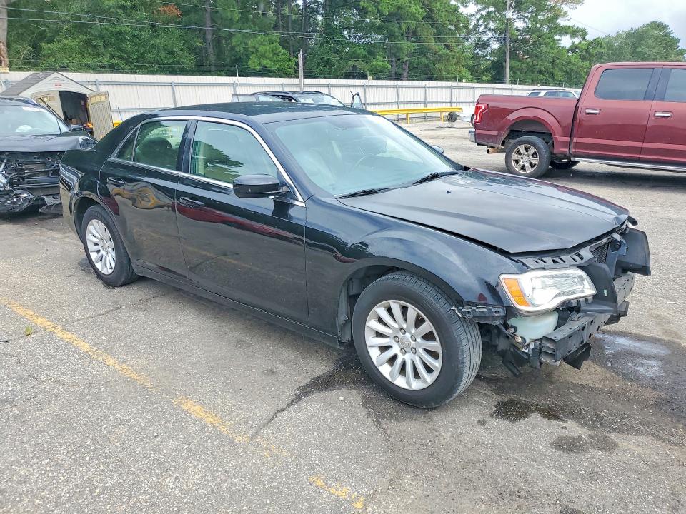 Продажа на аукционе авто 2013 Chrysler 300, vin: 2C3CCAAGXDH519410, номер лота: 62135266