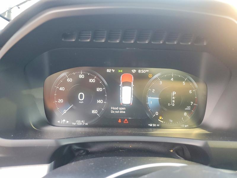 60045526 :رقم المزاد ، YV4102PK5N1849319 vin ، 2022 Volvo Xc90 مزاد بيع