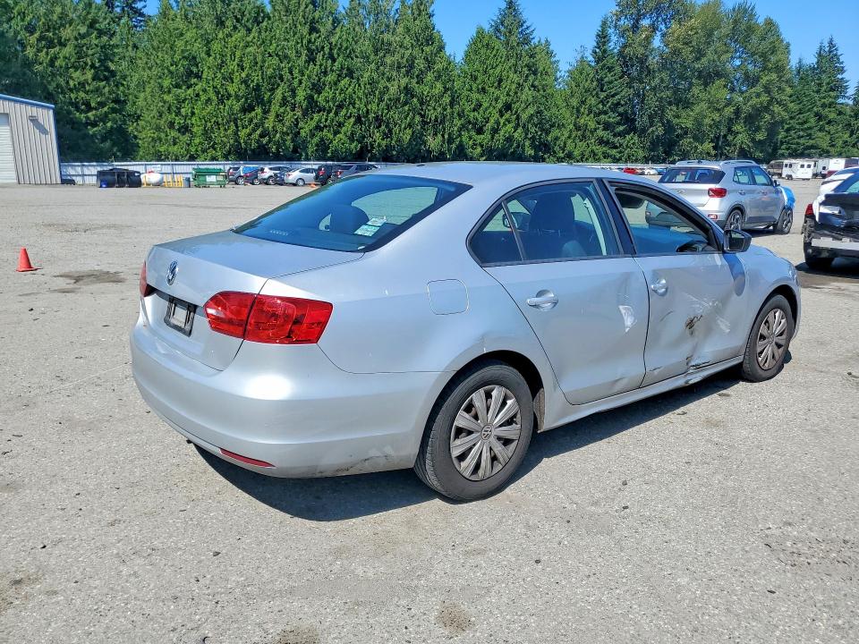 54838226 :رقم المزاد ، 3VW1K7AJXEM321592 vin ، 2014 Volkswagen Jetta مزاد بيع